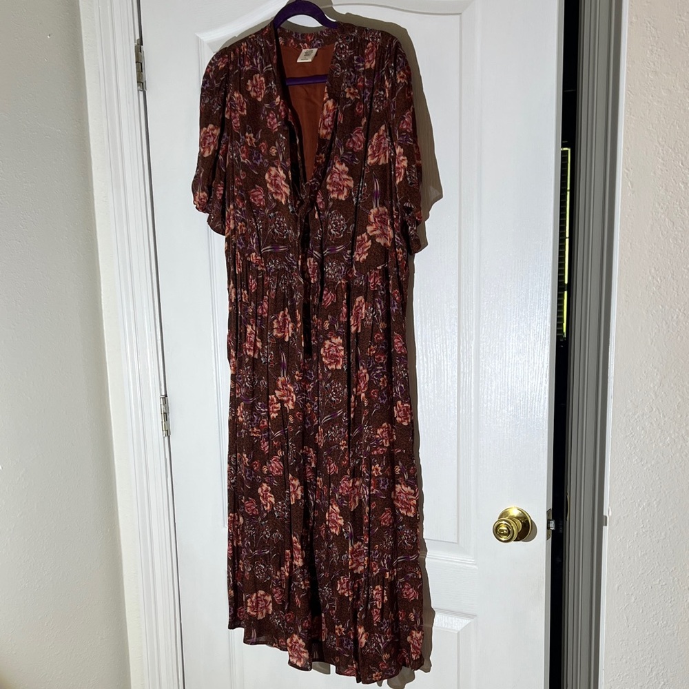 Good Hart Boho Brown Floral Maxi Dress with Ruffle V-Neck